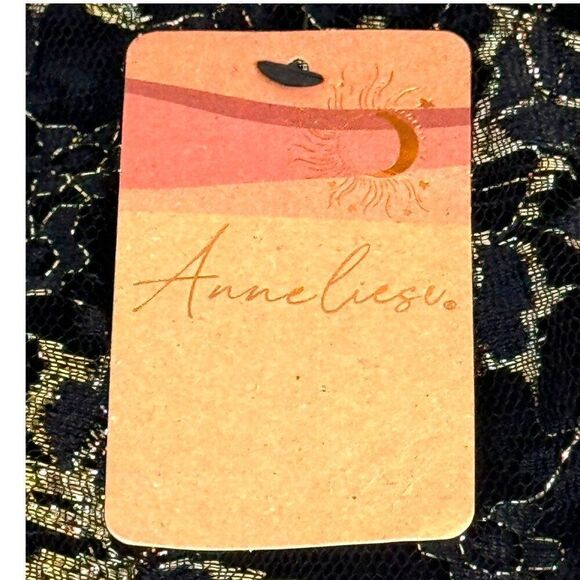 Anneliese Womens Floral Lace Top M Black & Gold Short Sleeve Johnny Was NEW - Picture 4 of 6